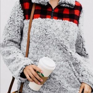 Brand New Red Buffalo Plaid Sherpa Womens M